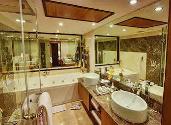 The Atria Bangalore Exteriör bild